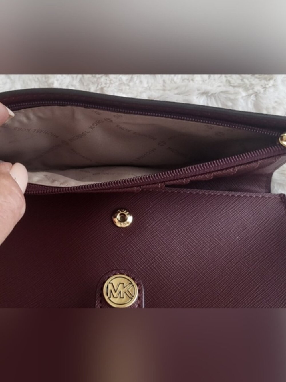 Michael Kors COA Jet Set Saffiano Leather Wristlet - 38F1CT9W1L - Picture 6 of 9